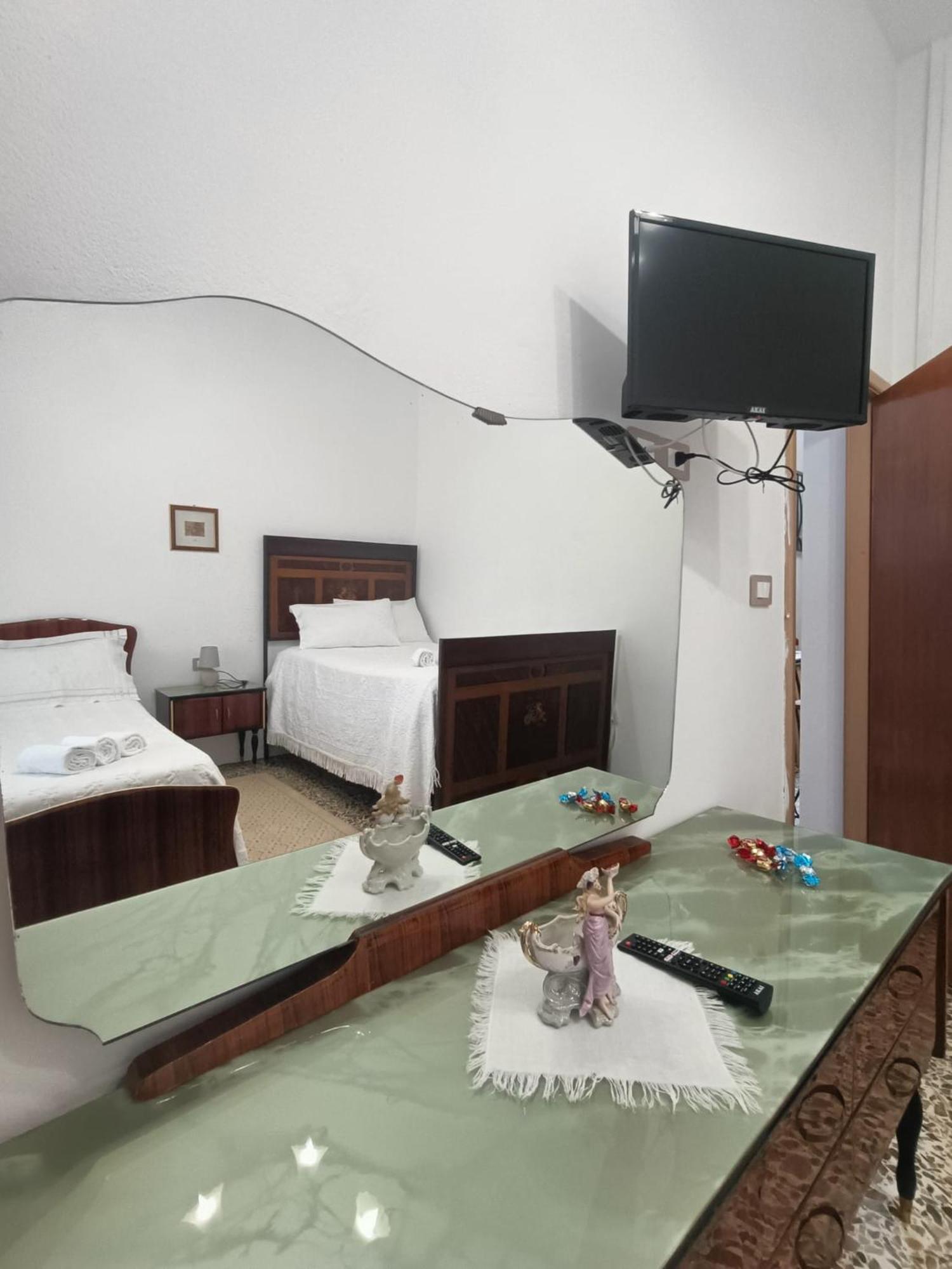 La Casa Di Zietta Hotel Santu Lussurgiu Exterior photo